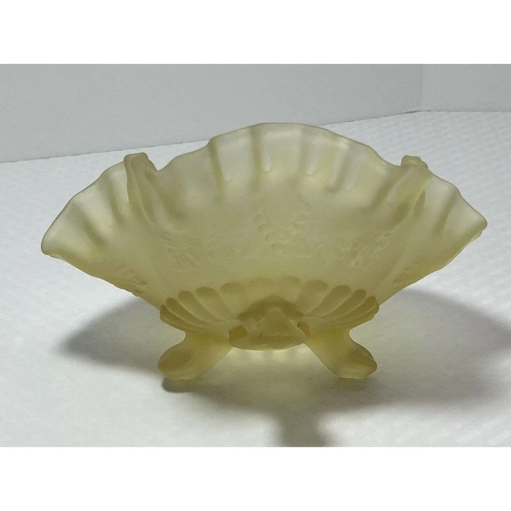 Westmoreland Glass Yellow Satin 3 Footed Bowl Double‎ Crimped Edge Paneled Grape